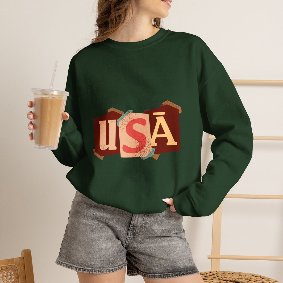 USA Graphic Crewneck Sweatshirt Patriotic Design