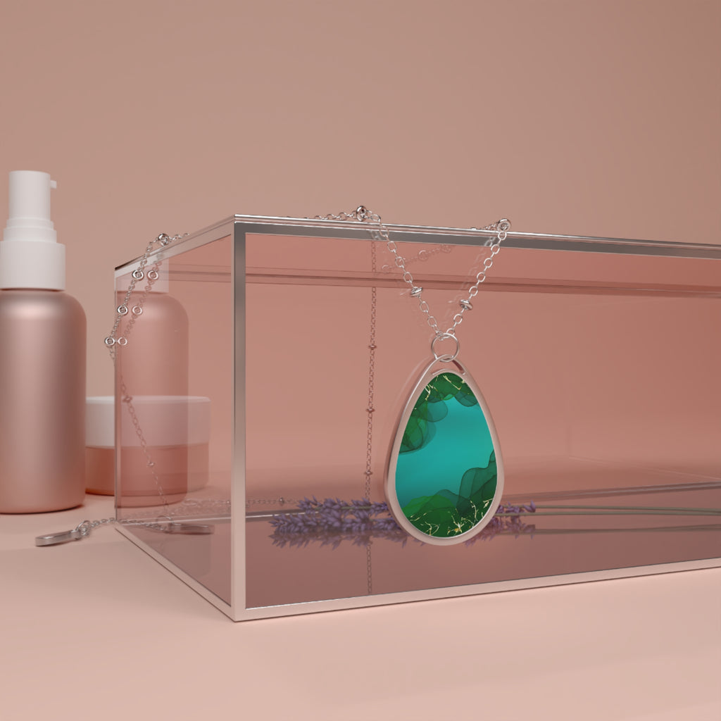 Elegant Emerald-Inspired Teardrop Pendant Necklace