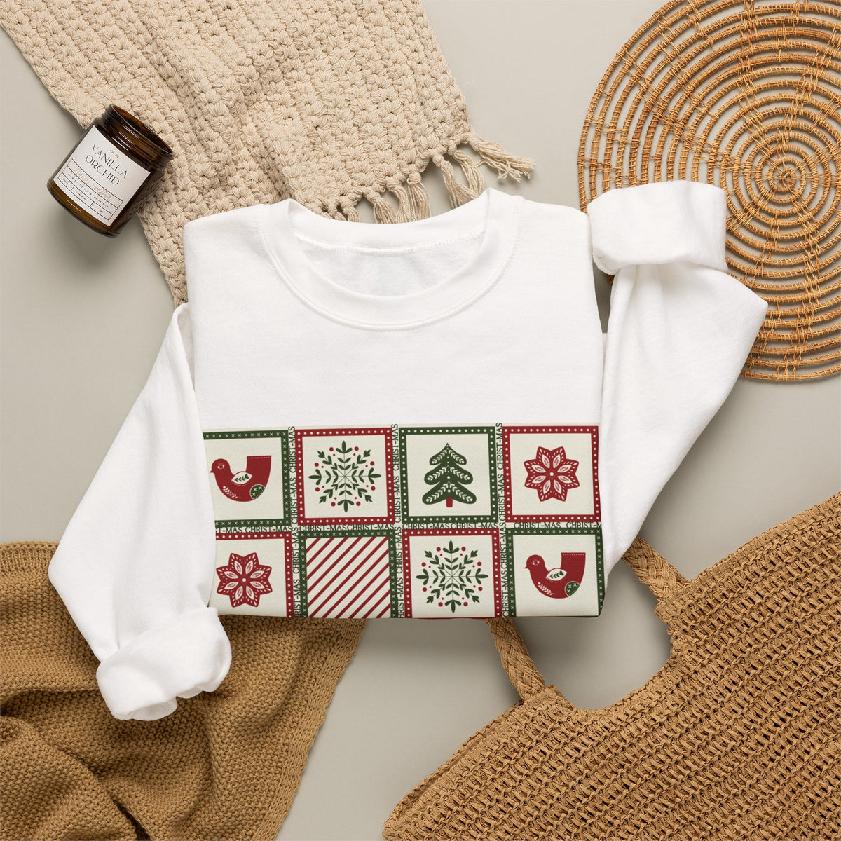 Christmas Patchwork Sweatshirt — Vintage Holiday Design